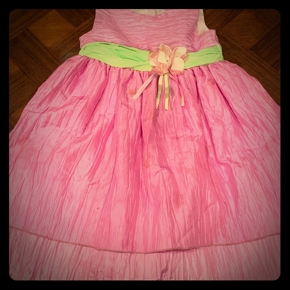 Double-layered ruched princess dress with flower